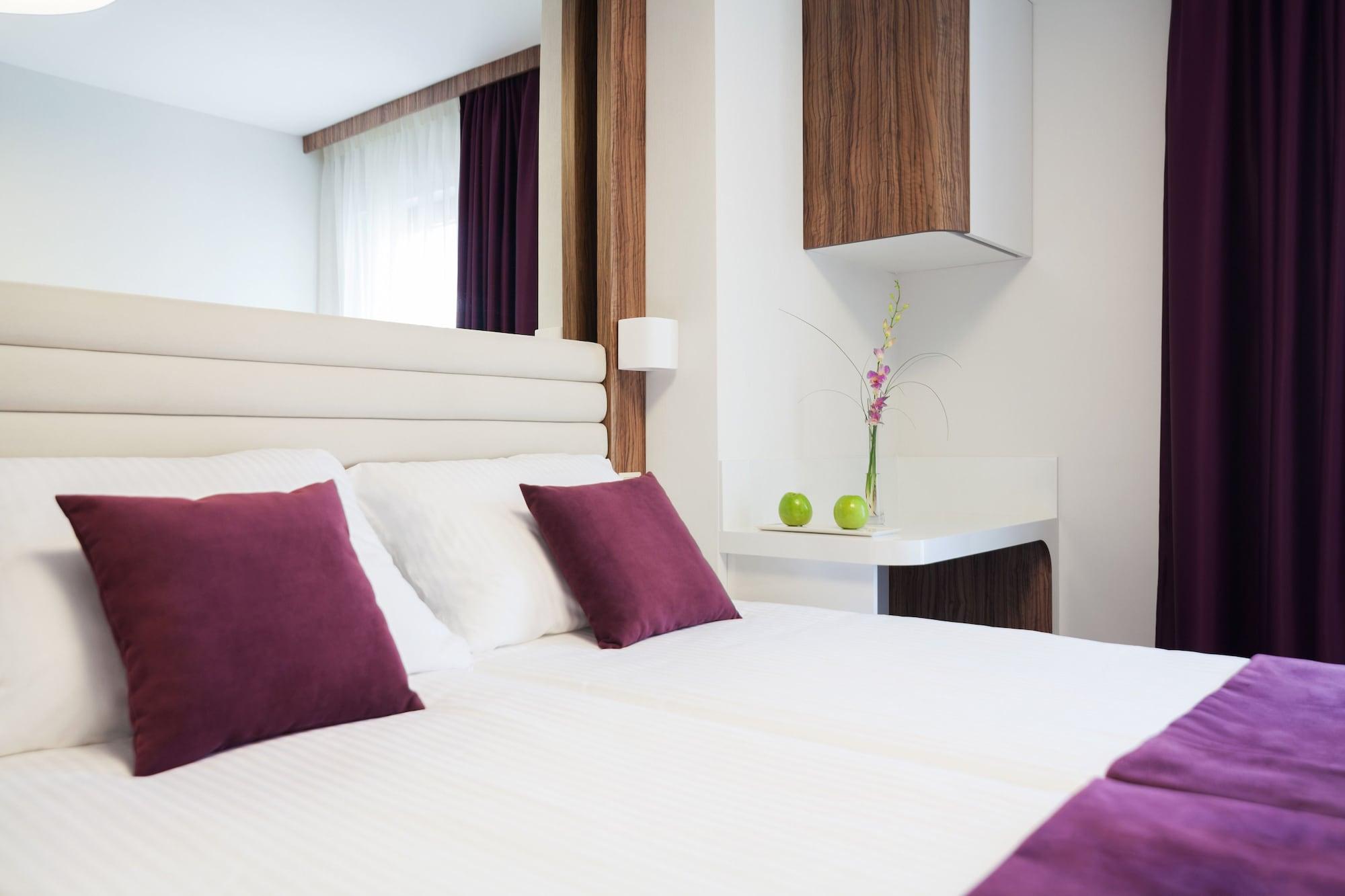 Leonardo Boutique Hotel Krakow City Center Ngoại thất bức ảnh