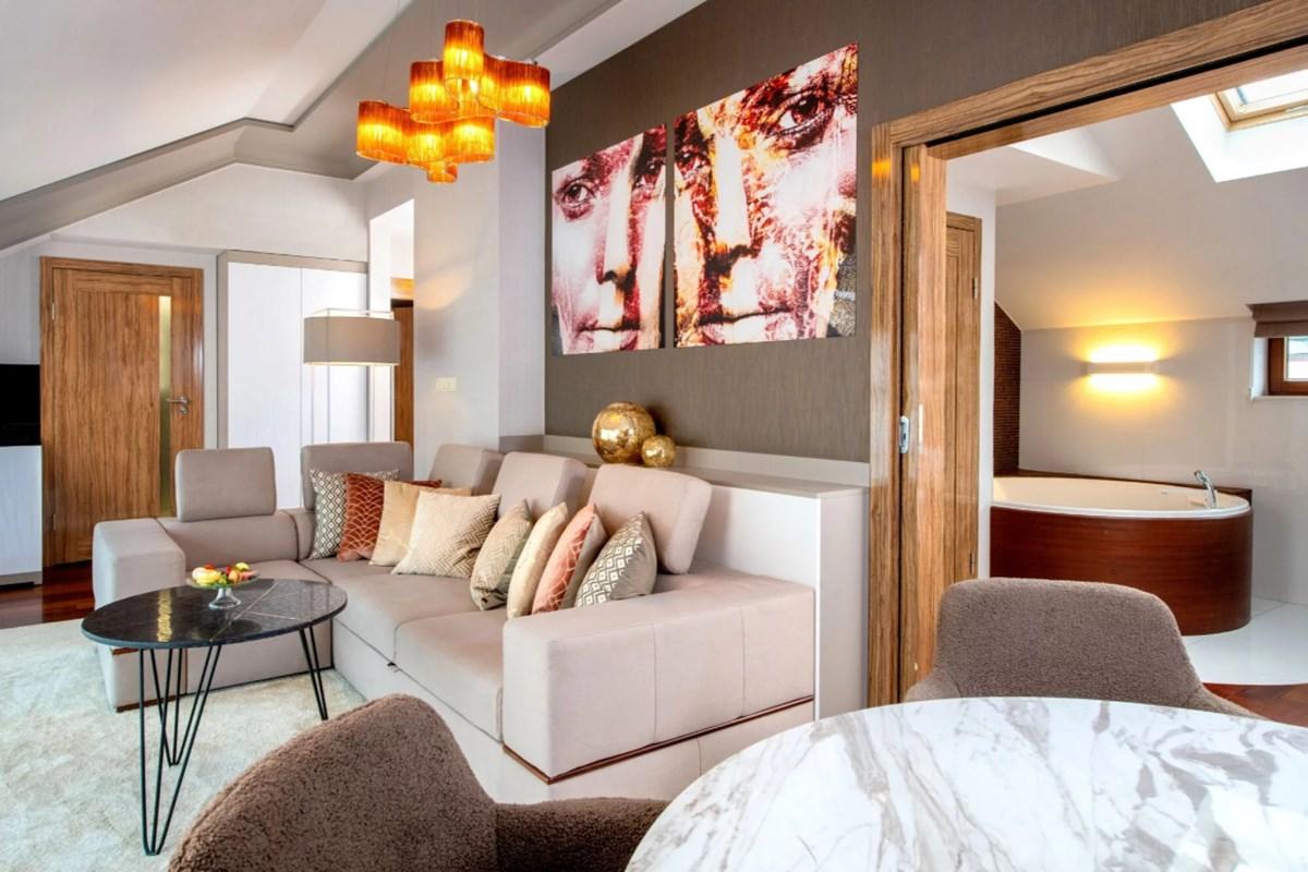 Leonardo Boutique Hotel Krakow City Center Ngoại thất bức ảnh