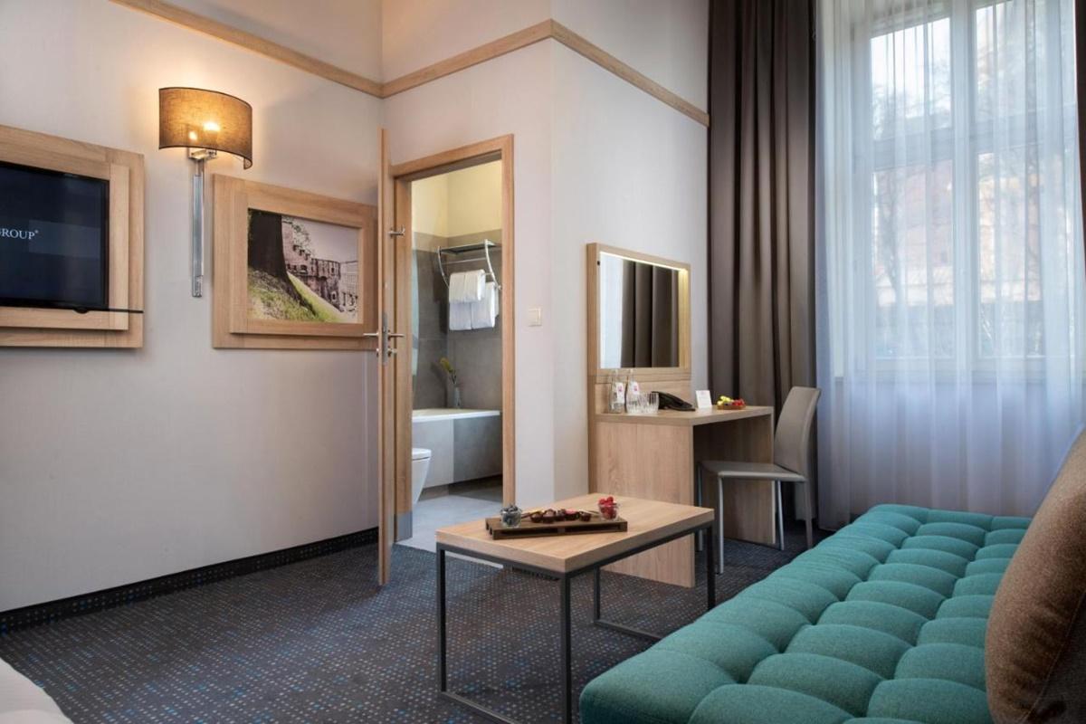 Leonardo Boutique Hotel Krakow City Center Ngoại thất bức ảnh